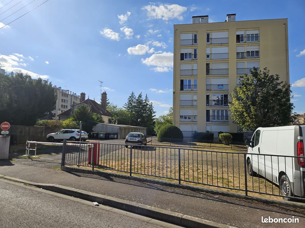 Appartement 3 pièces 56 m² · à Troyes · 56 m² · 125 000 €