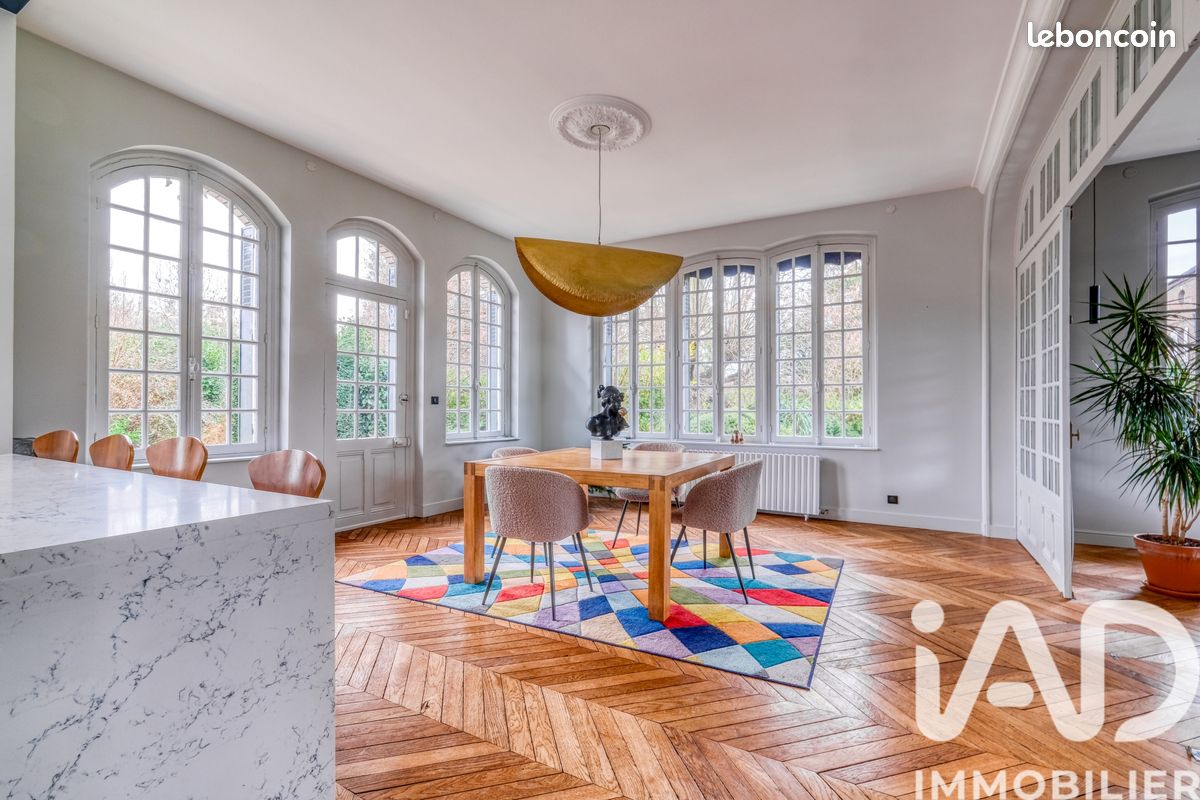 Maison 8 pièces 245 m² (image 4)