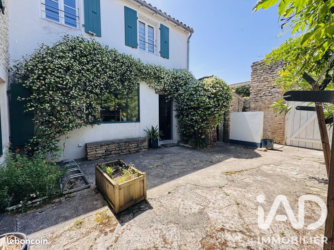 Maison 6 pièces 136 m² · à Les Portes-en-Ré · 136 m² · 1 335 000 €