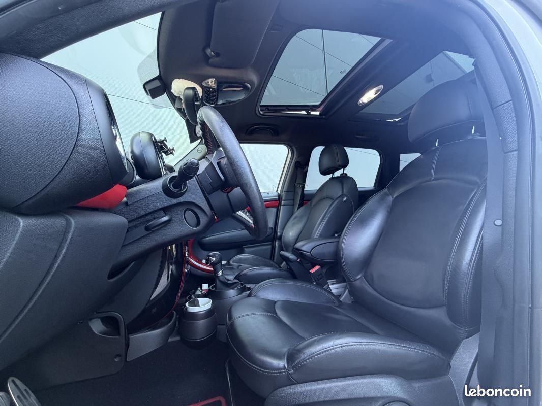 Mini Countryman JOHN COOPER WORKS ALL4 1.6 218 CH BVA6 / SUPERBE ETAT TOIT OUVRANT JCW (image 7)