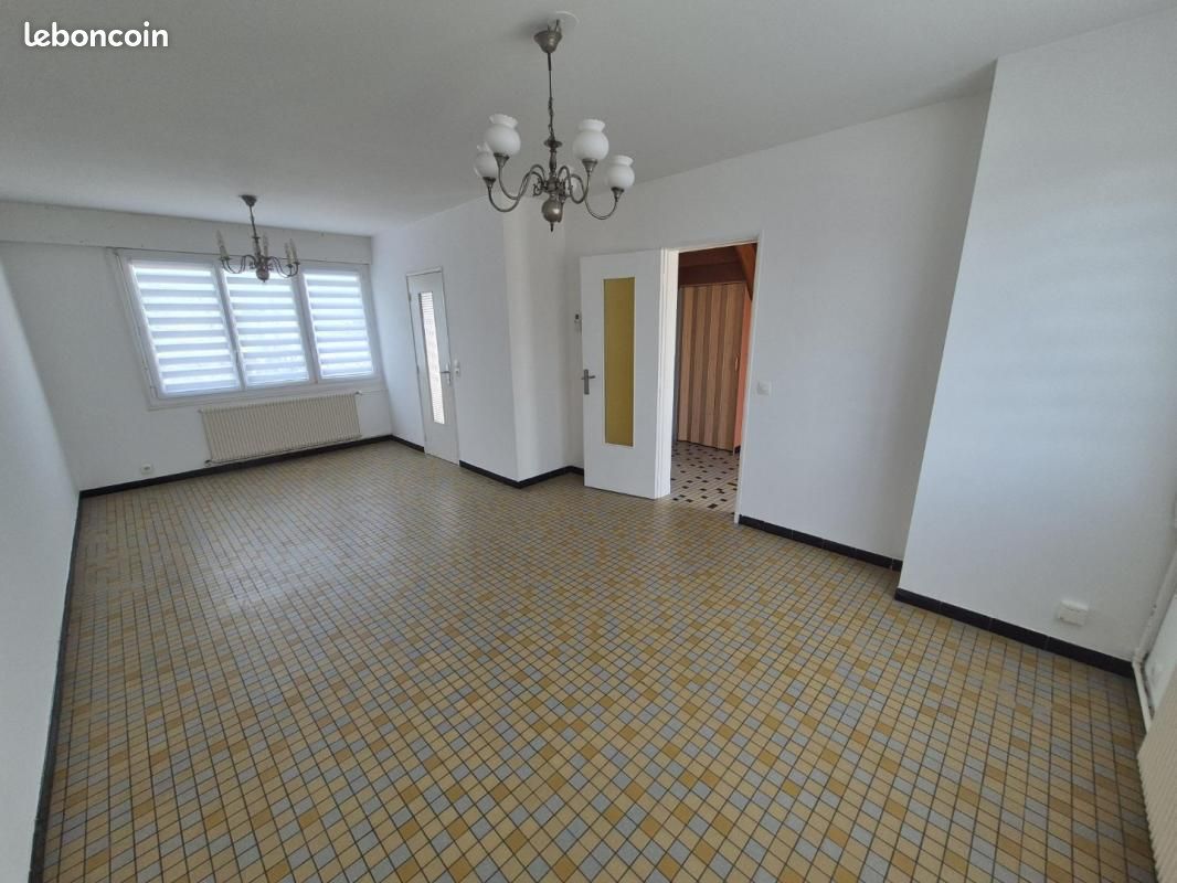 Maison 4 pièces 78 m² · à Brunémont · 78 m² · 890 €