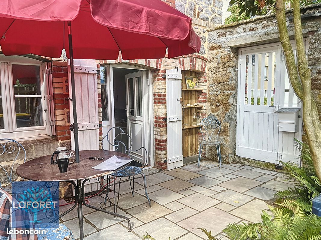 Appartement 1 pièce 28 m² · à Fougères · 28 m² · 380 €/mois