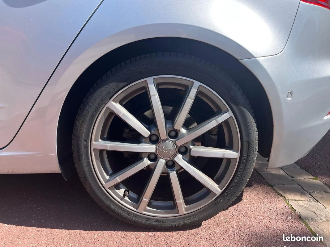 Audi A3 1.4 TFSI 150ch Design Luxe (image 38)