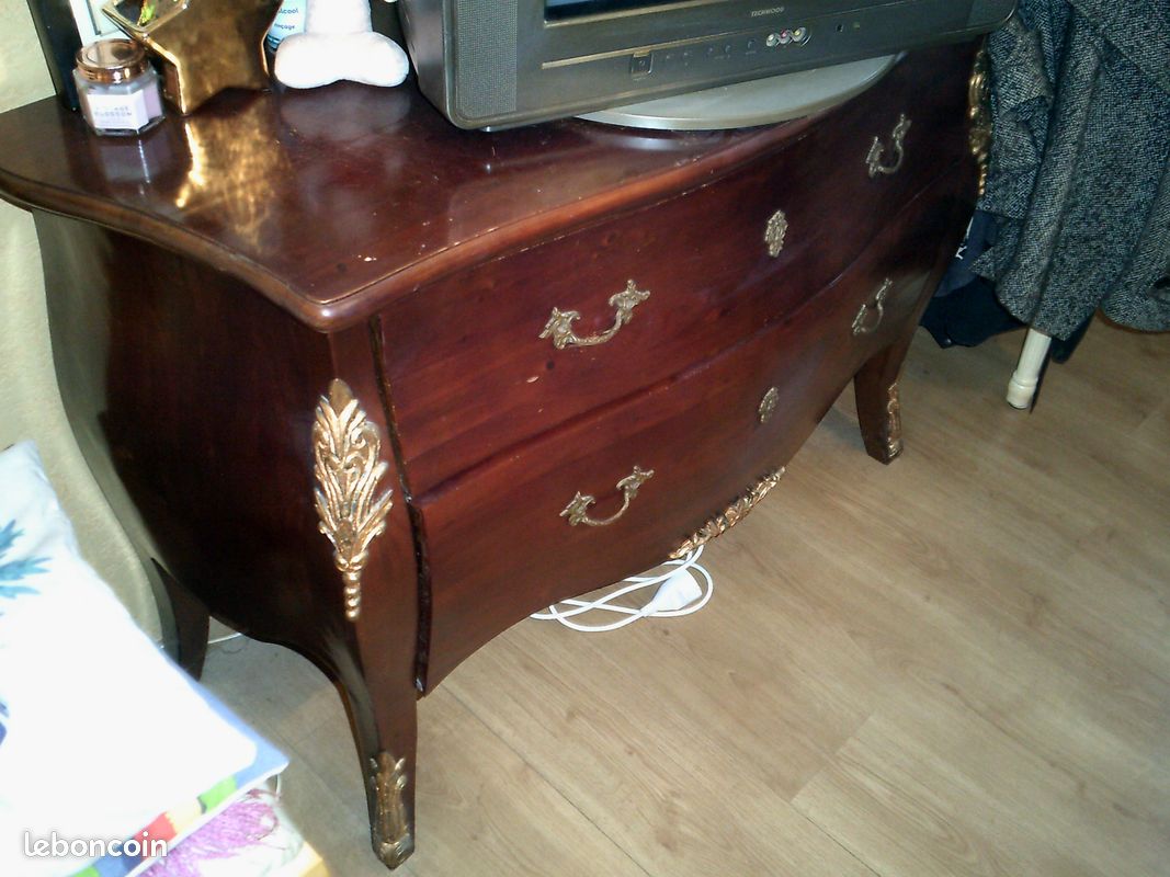 Commode tombeau (image 2)