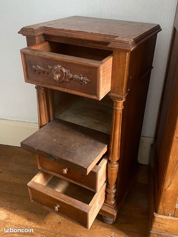 Petit meuble de chambre en bois et marbre (ancien) (image 2)