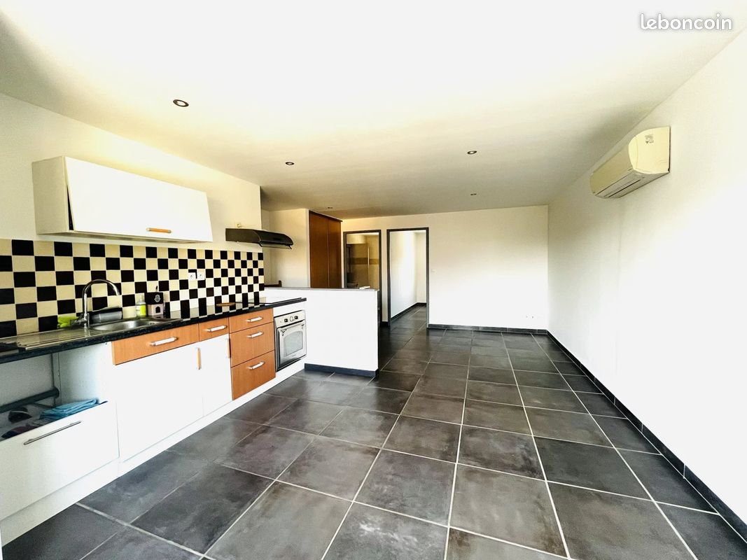 Appartement 2 pièces 45 m² · à Arles · 45 m² · 660 €/mois