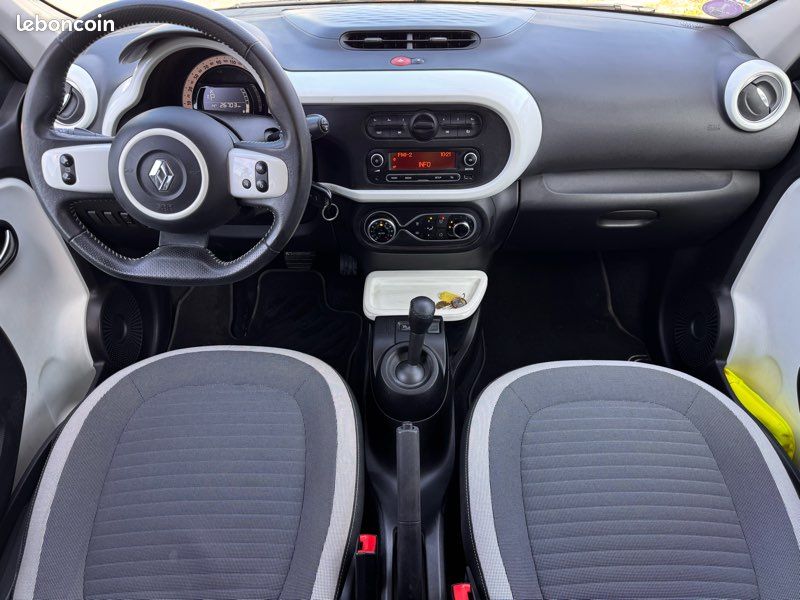 Renault Twingo 0.9 tce 90 cv boite automatique 26700 kms midnight (image 5)