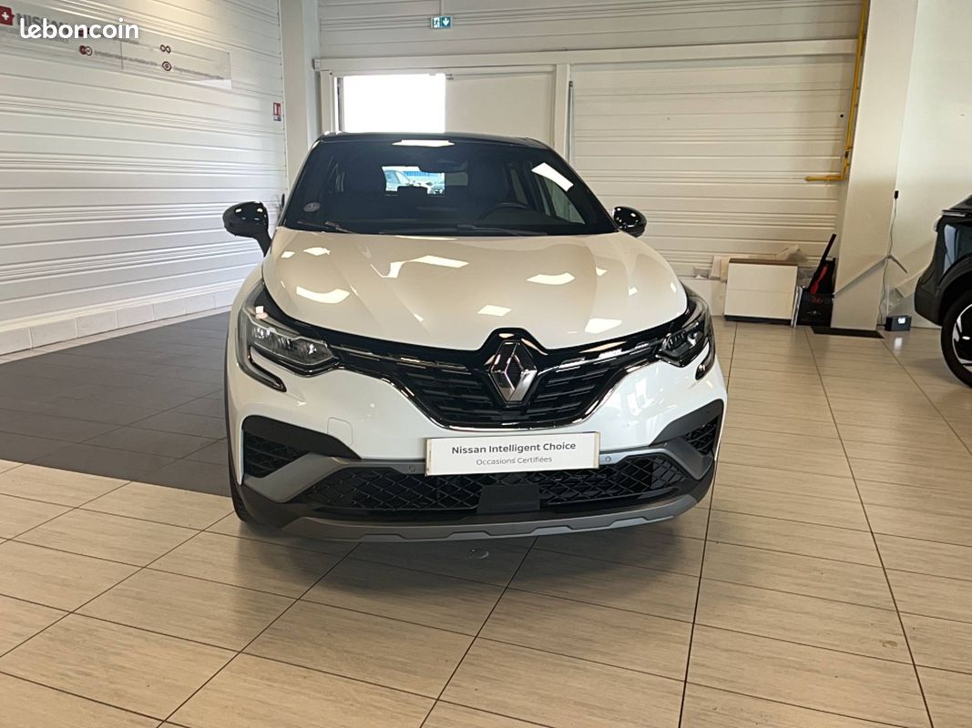 RENAULT Captur mild hybrid 160 EDC R.S. Line (image 8)