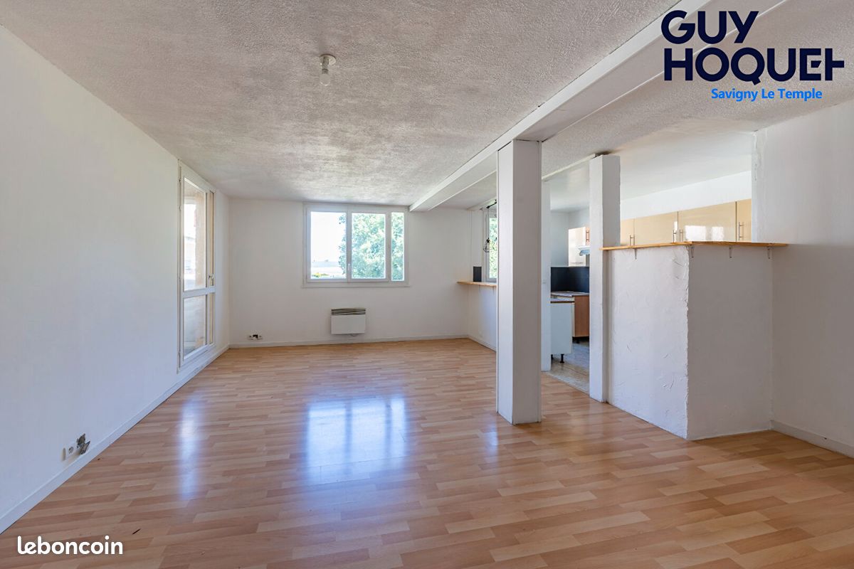 Appartement 3 pièces 68 m² · à Savigny-le-Temple · 68 m² · 900 €/mois