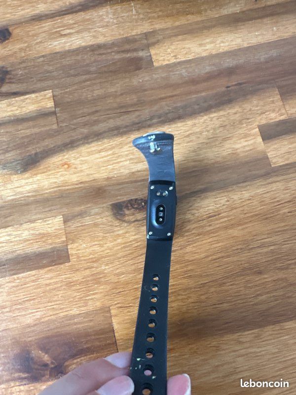 Xiaomi Mi Band 2 (image 3)