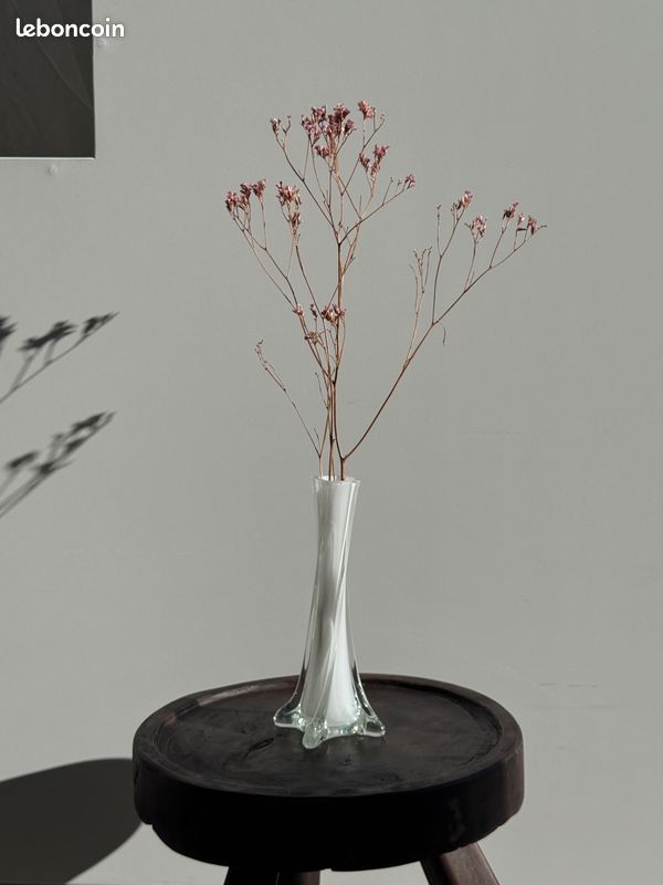 Vase soliflore blanc en verre (image 7)