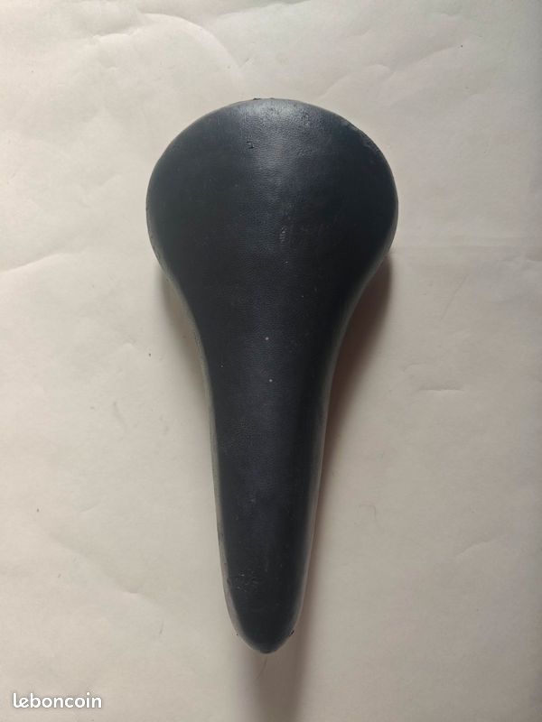 Selle Idéale 2002 – Peau Mousse Pour Vélo Peugeot PX10, D’occasion