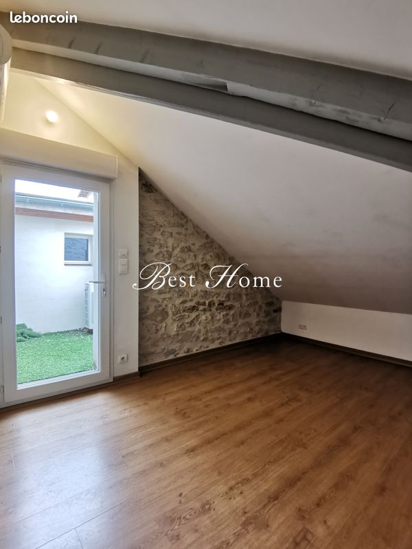 Appartement a louer nimes - 4 pièce(s) - 106 m2 - Surfyn