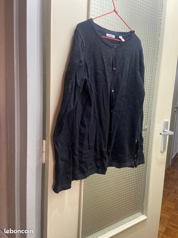 Gillet noire printemps 12ans (image 1)