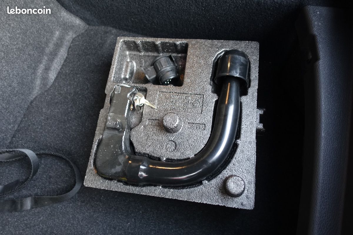 X2 S-Drive 16d Cuir chauffant/Gps europe/Hayon électrique/Caméra/Climatisation/Bluetooth/Attelage/1*Main/Garantie 12 mois (image 12)