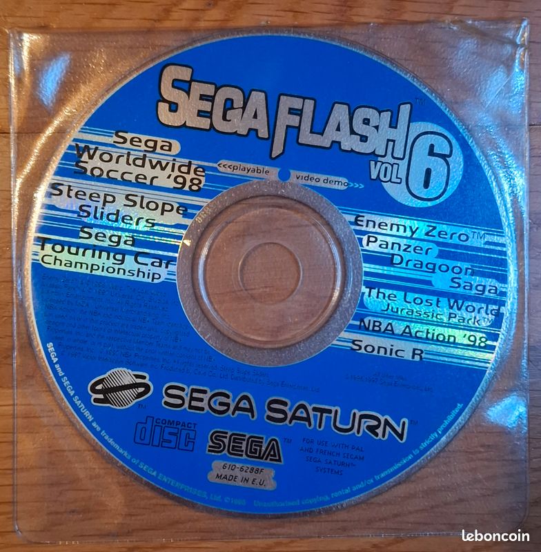 Console SEGA SATURN + JOYSTICK + JEUX - Consoles