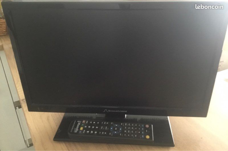 Télévision SCHAUB LORENZ. 44cm/ 27 cm (image 3)