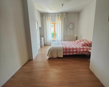 Maison 748 800 € - 198 m²