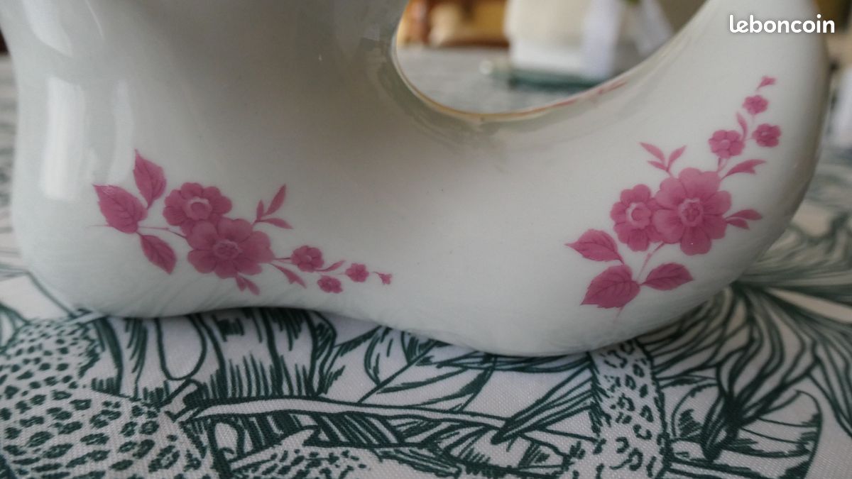 Vase forme de Botte ou chaussure en porcelaine (image 4)