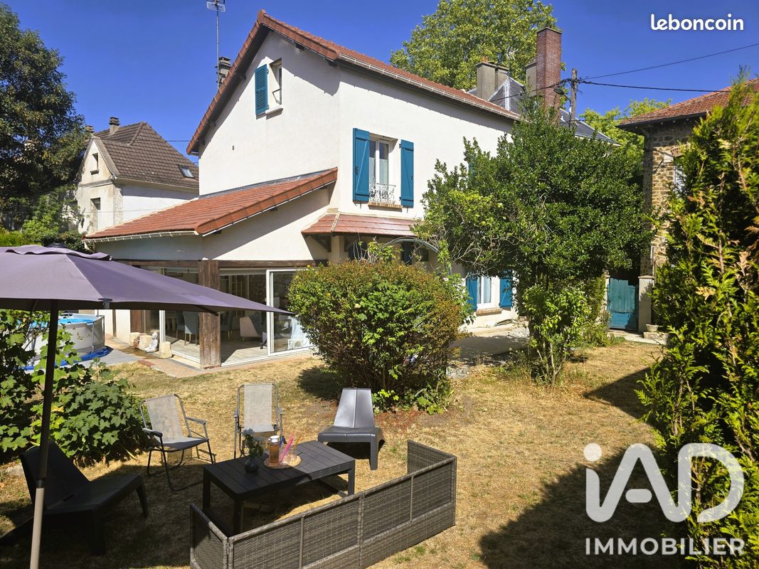Maison 5 pièces 109 m² · à Villiers-le-Bel · 109 m² · 324 000 €