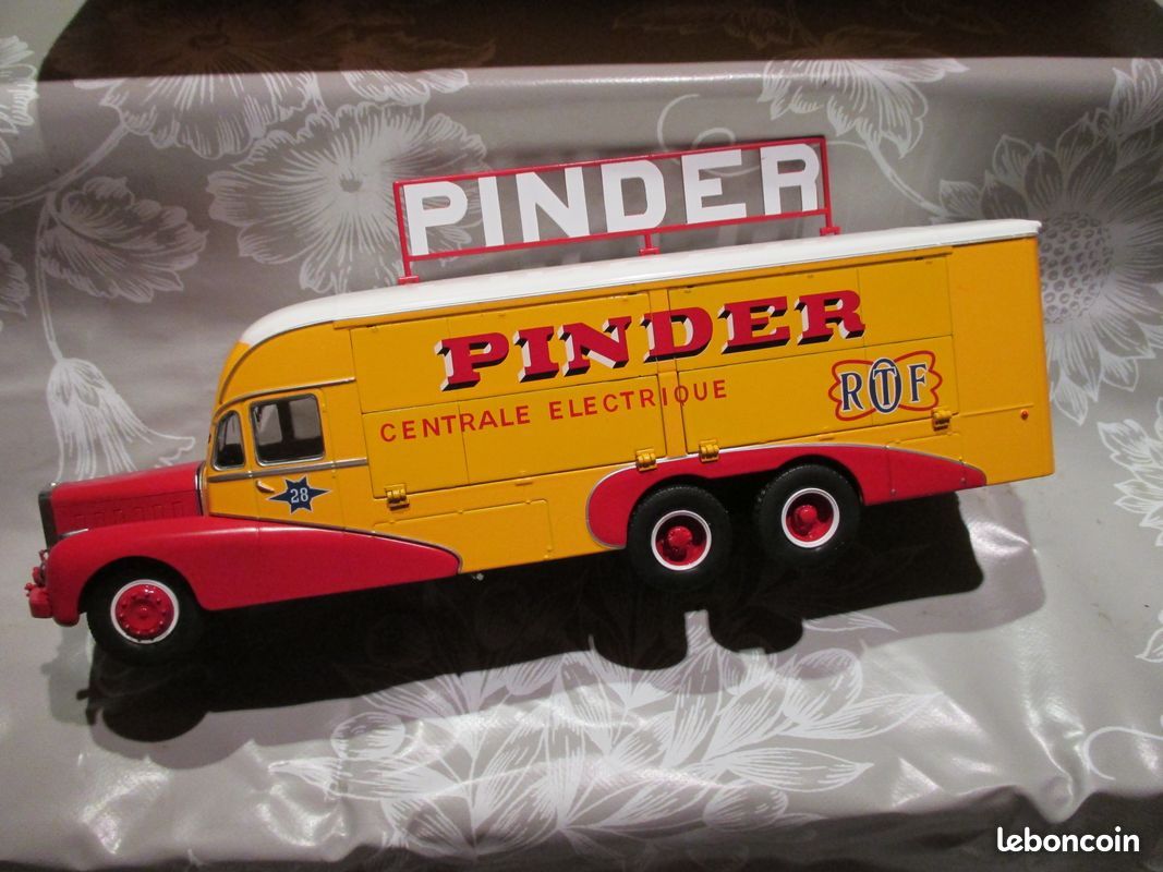 CIRQUE PINDER, COFFRET Verem Ref 950, 4 Véhicules ... - FR