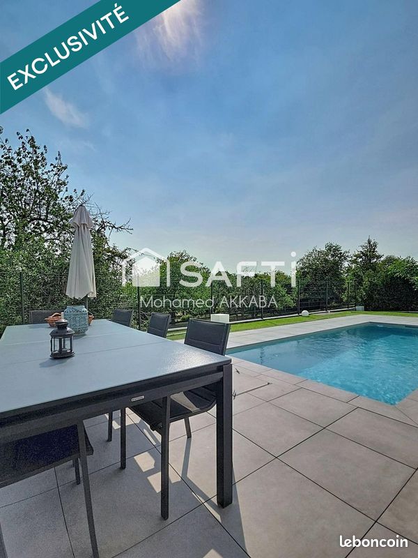 Maison 6 pièces 150 m² · à Kerbach · 150 m² · 615 000 €