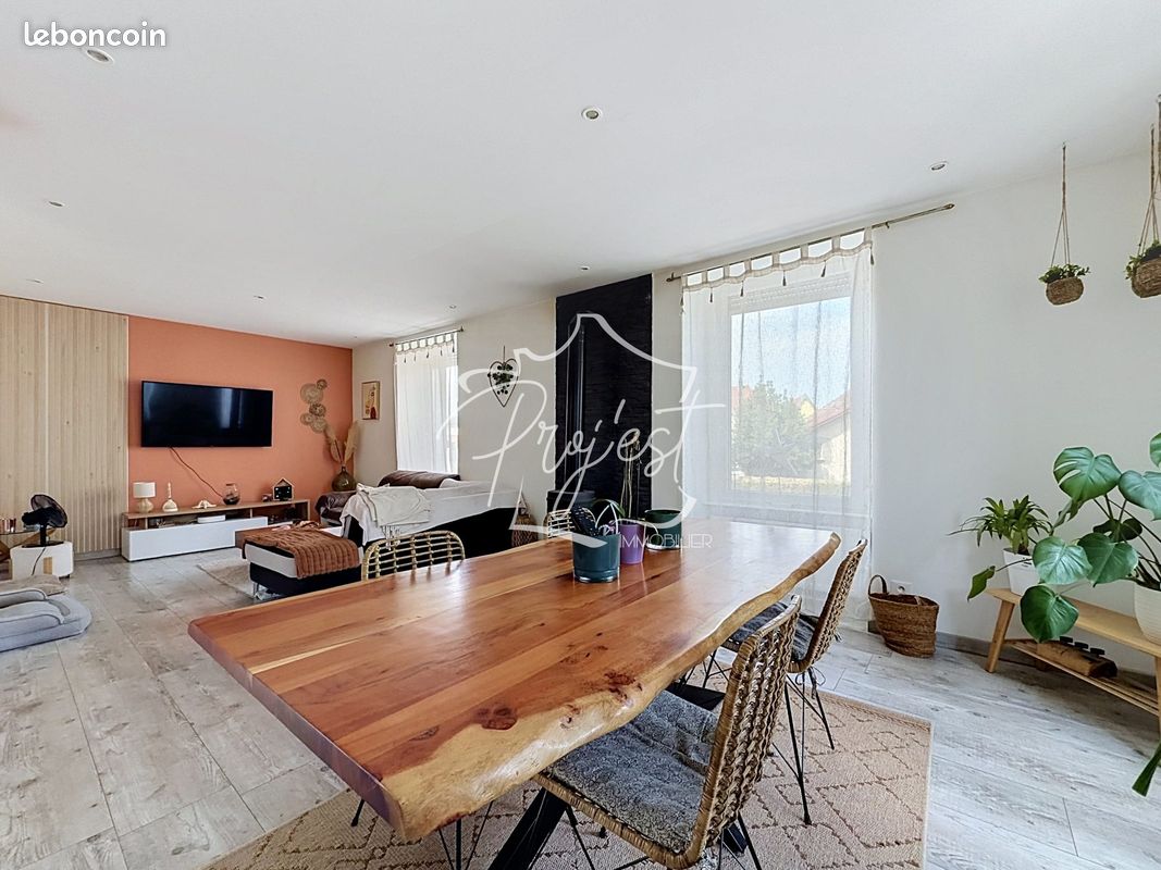 Maison 6 pièces 139 m² · à Danjoutin · 139 m² · 199 000 €