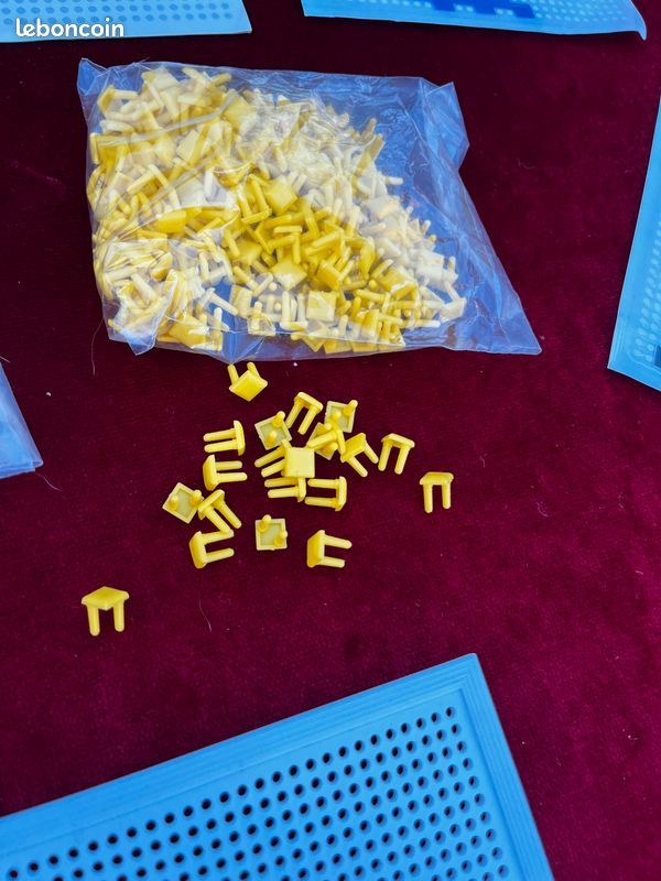 Cylora – Jeu De Mosaïque Montessori – 46 Boutons Et 20 Cartes à Motifs – Apprentissage Des Couleurs Et Motricité Dès 2 Ans