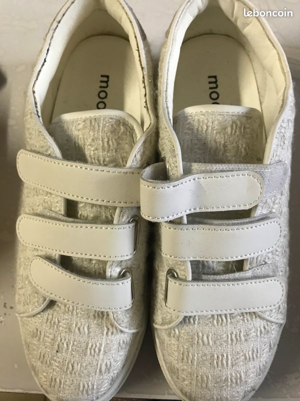Vend baskets comme neuf (image 2)