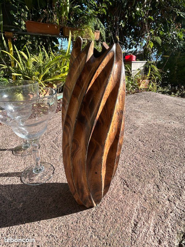 Vase (image 5)