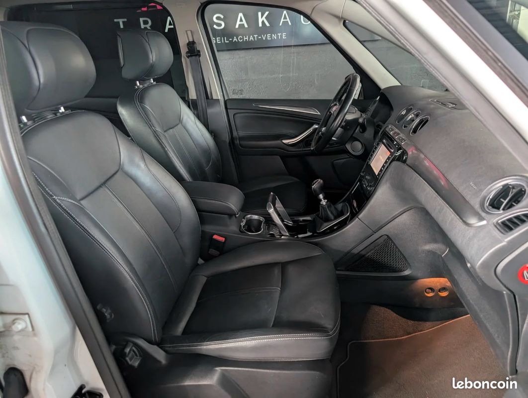 FORD GALAXY II 2.2 TDCI 200 FAP Titanium 7 places (image 18)