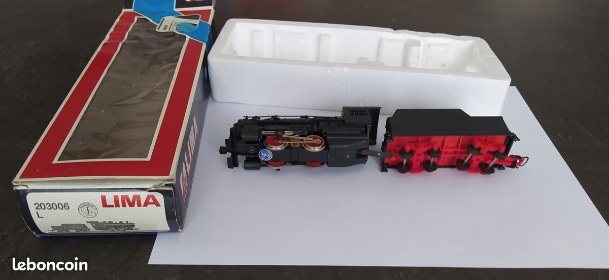 Train HO locomotive à vapeur type 020 LIMA - Modélisme