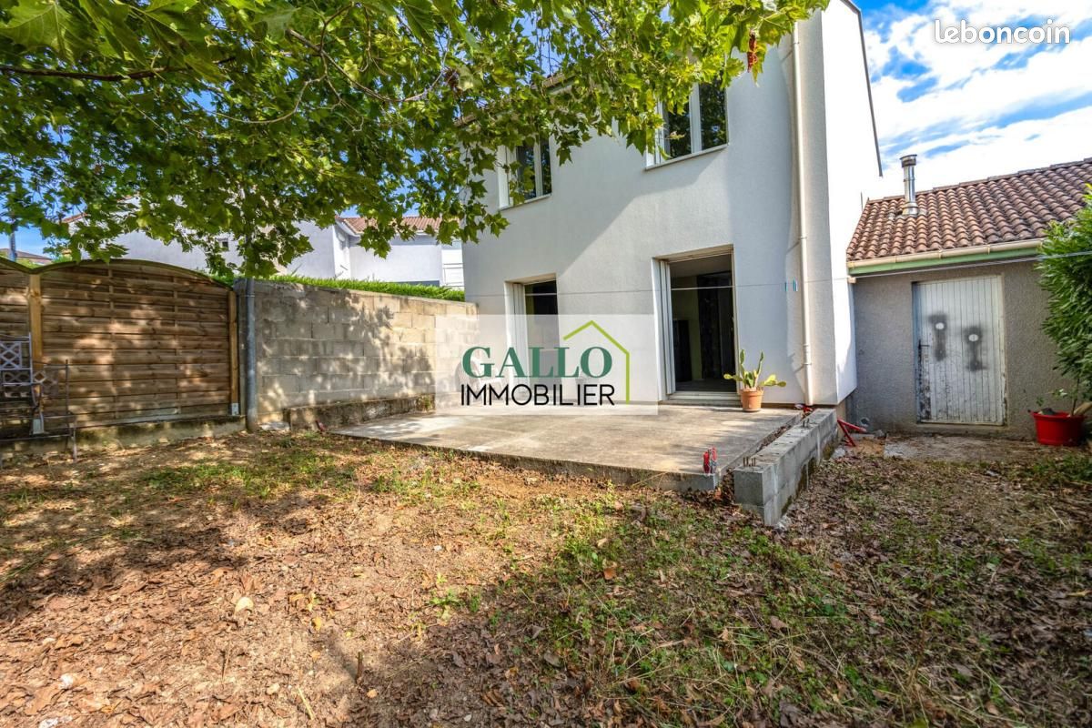 Maison 4 pièces 82 m² · à L'Isle-d'Abeau · 82 m² · 210 000 €