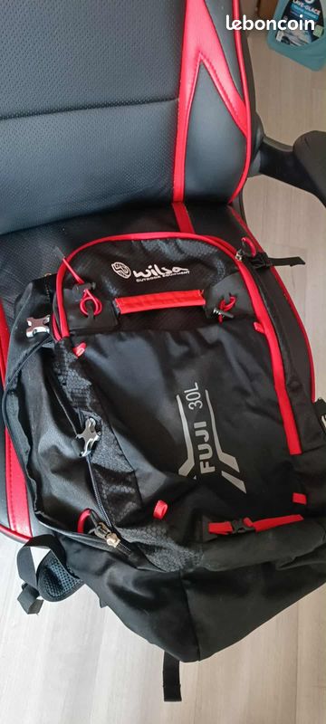 Sac à dos 30L Fuji Wilsa multi-sport 30L 60x30 Comme neuf