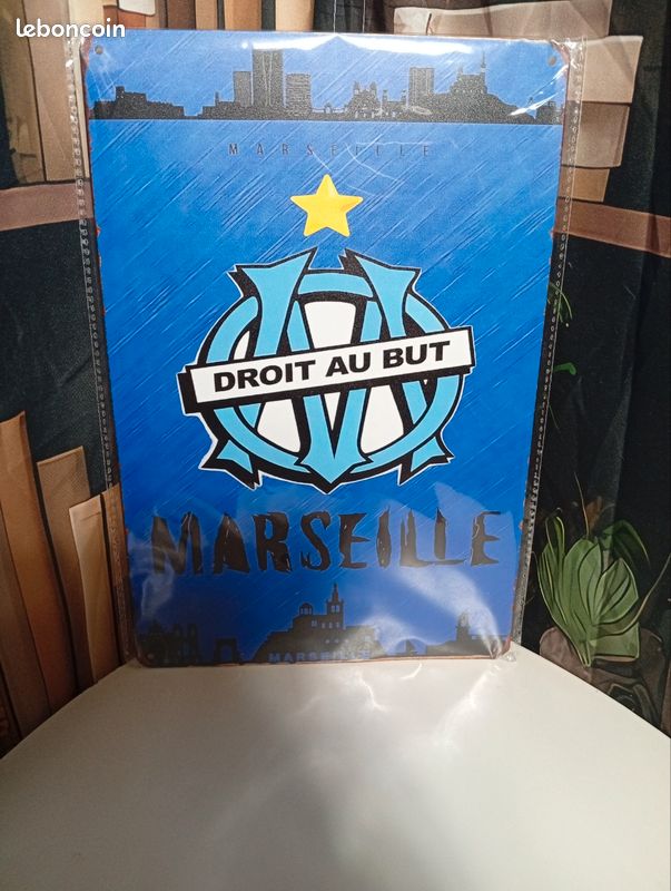 Carte De Collection ALLEE L'OM DROIT AU BUT PLAQUE FER 20/14 BE - Olympique De Marseille