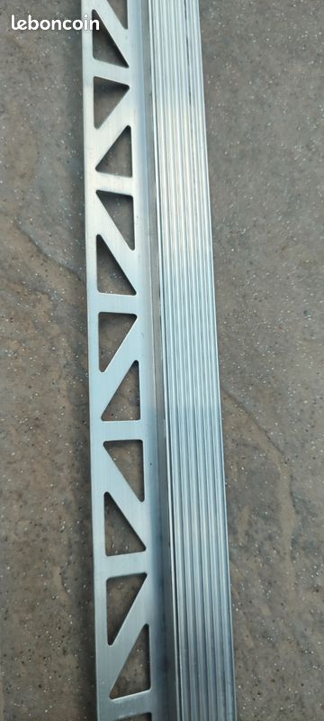 Baguette finition carrelage aluminium (image 1)