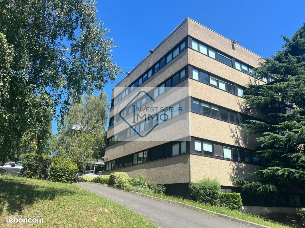 Immeuble 3000 m² · à Antony · 3 000 m² · 3 800 000 €