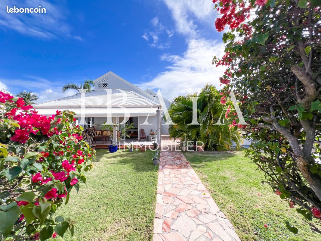 Maison 7 pièces 128 m² · à Le Gosier · 128 m² · 798 000 €