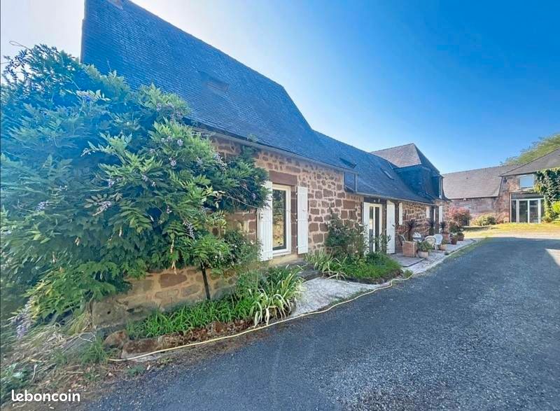 Maison 6 pièces 250 m² · à Villac · 250 m² · 472 500 €