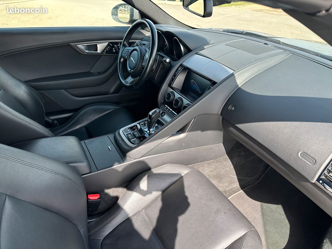 Magnifique Jaguar F Type V6 convertible BVA8 (image 4)