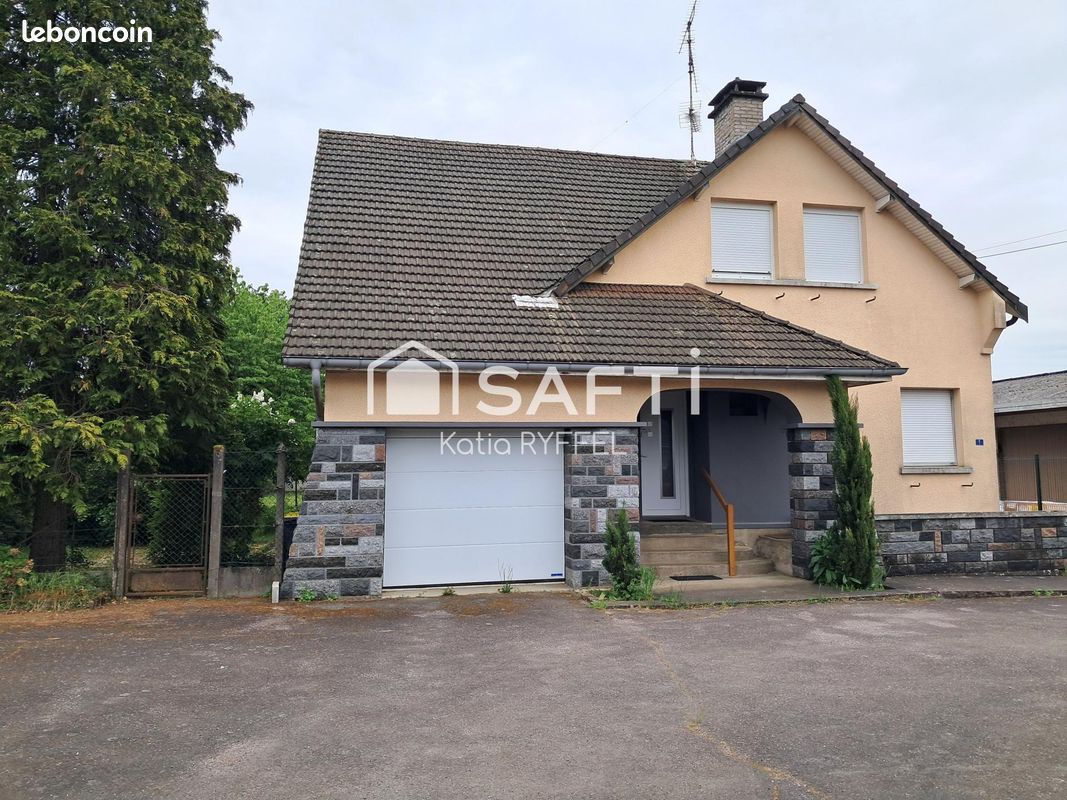Maison 8 pièces 193 m² · à Saint-Sauveur · 193 m² · 198 500 €