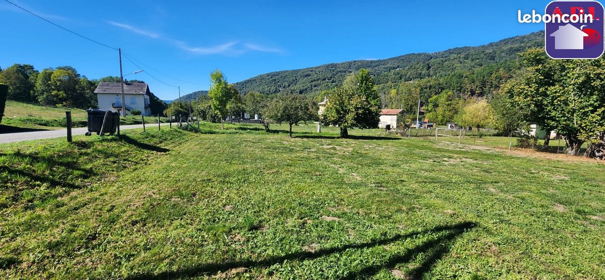 Terrain 728 m² · à Massat · 35 000 €