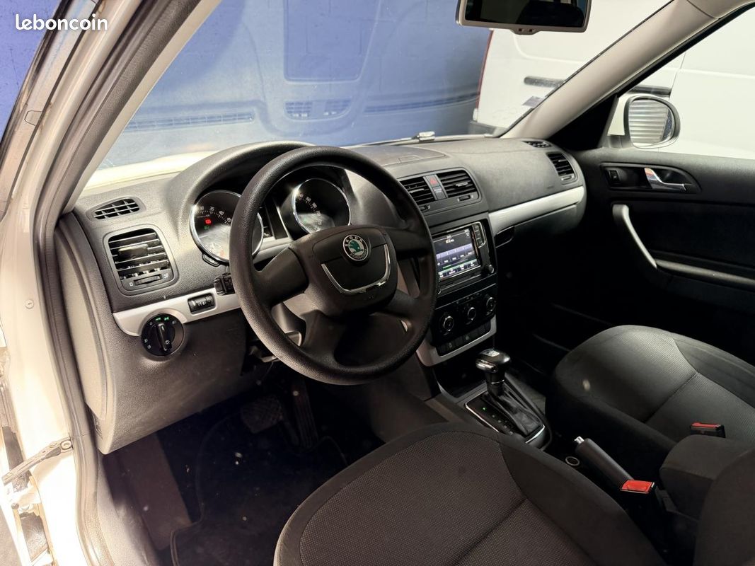 Skoda yeti 2.0 tdi 140 elegance 4x4 dsg bva (image 5)