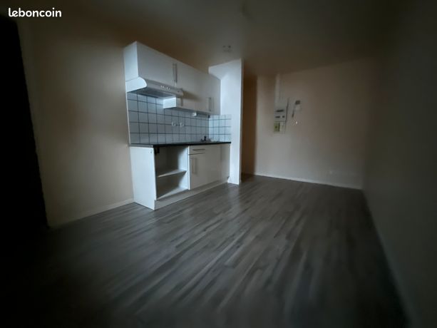 N 6 Appartement 2 pièces