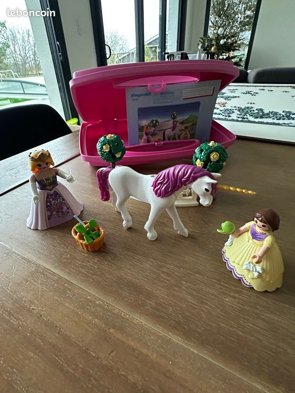 70107 Playmobil Princess Valisette Princesses avec licorne
