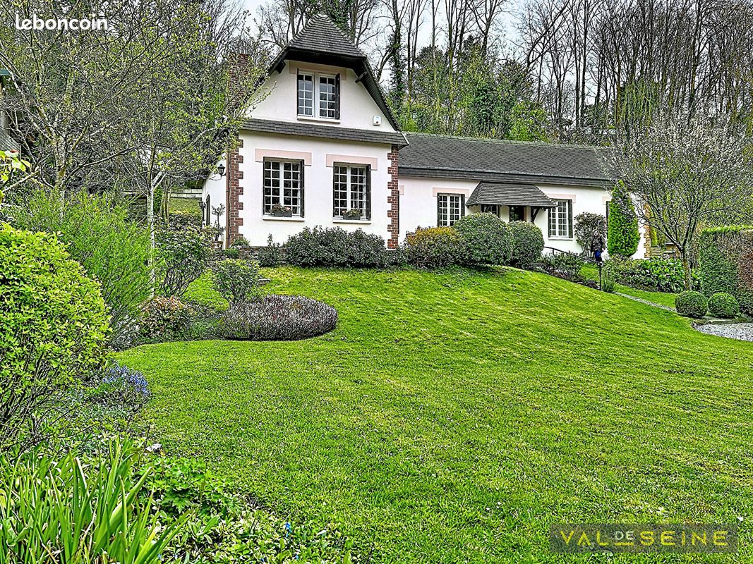 Maison 6 pièces 132 m² · à Mont-Saint-Aignan · 132 m² · 499 000 €