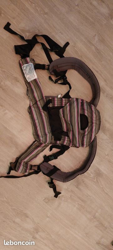 Porte bébé physiologique (image 1)
