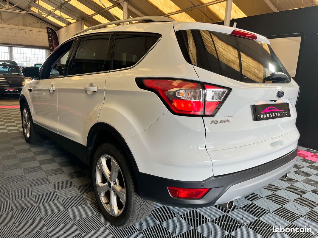 Ford KUGA Business Nav (image 5)