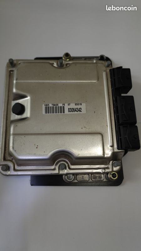 Calculateur moteur Bosch Peugeot (image 1)