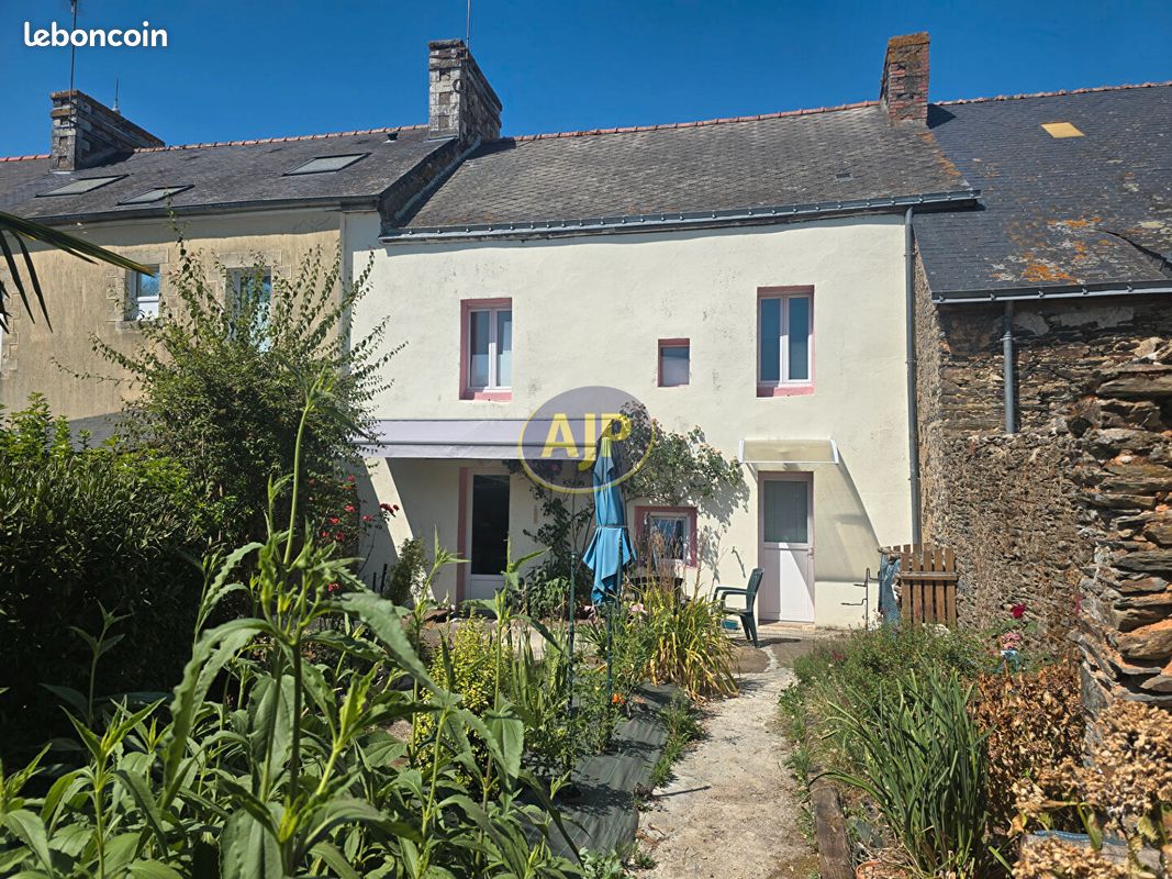 Maison 6 pièces 107 m² · à Massérac · 107 m² · 137 880 €